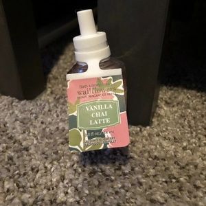 Bath & Body Vanilla Chai Latte Wallflower Refill